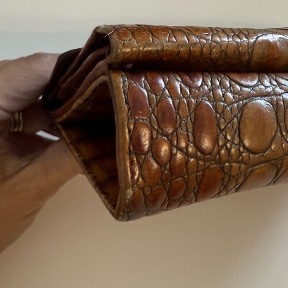 Brahmin Tan Brown Crocodile Embossed Vintage Bifold Purse Bag Clutch Wallet - Picture 9 of 11